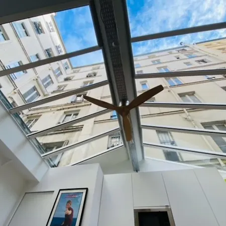 Warm 18m Ideal For Couple In Lägenhet *